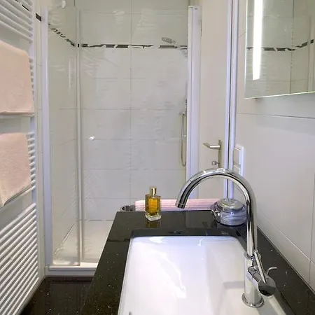 Guest house Gaestehaus Hebinger Am Schlosspark 3*