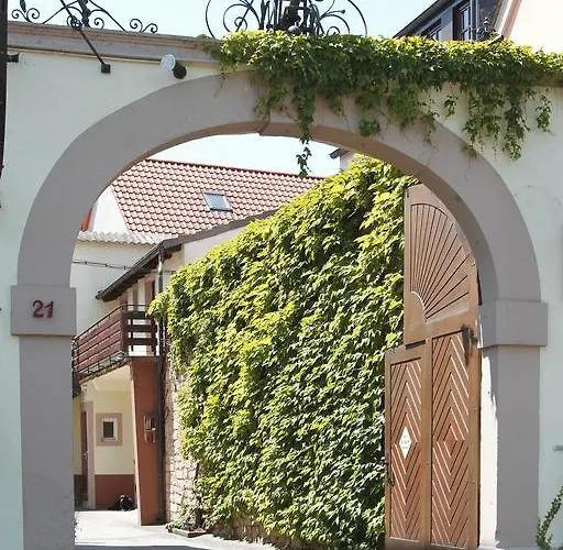 招待所 Gaestehaus Hebinger Am Schlosspark